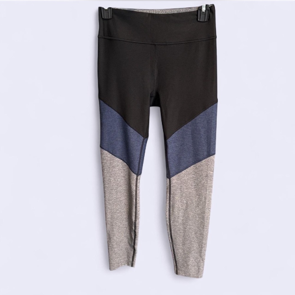 NWT Outdoor Voices 7/8 Springs Leggings